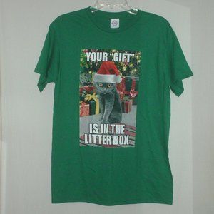 Your Gift Is In The Litter Box - Very funny Christmas shirt for cat lovers - New